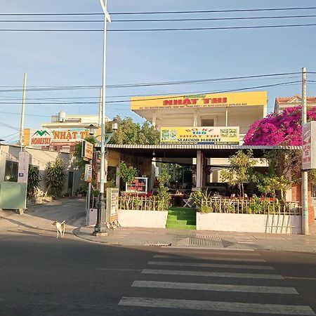 Homestay Nhat Thi Mũi Né Exterior foto