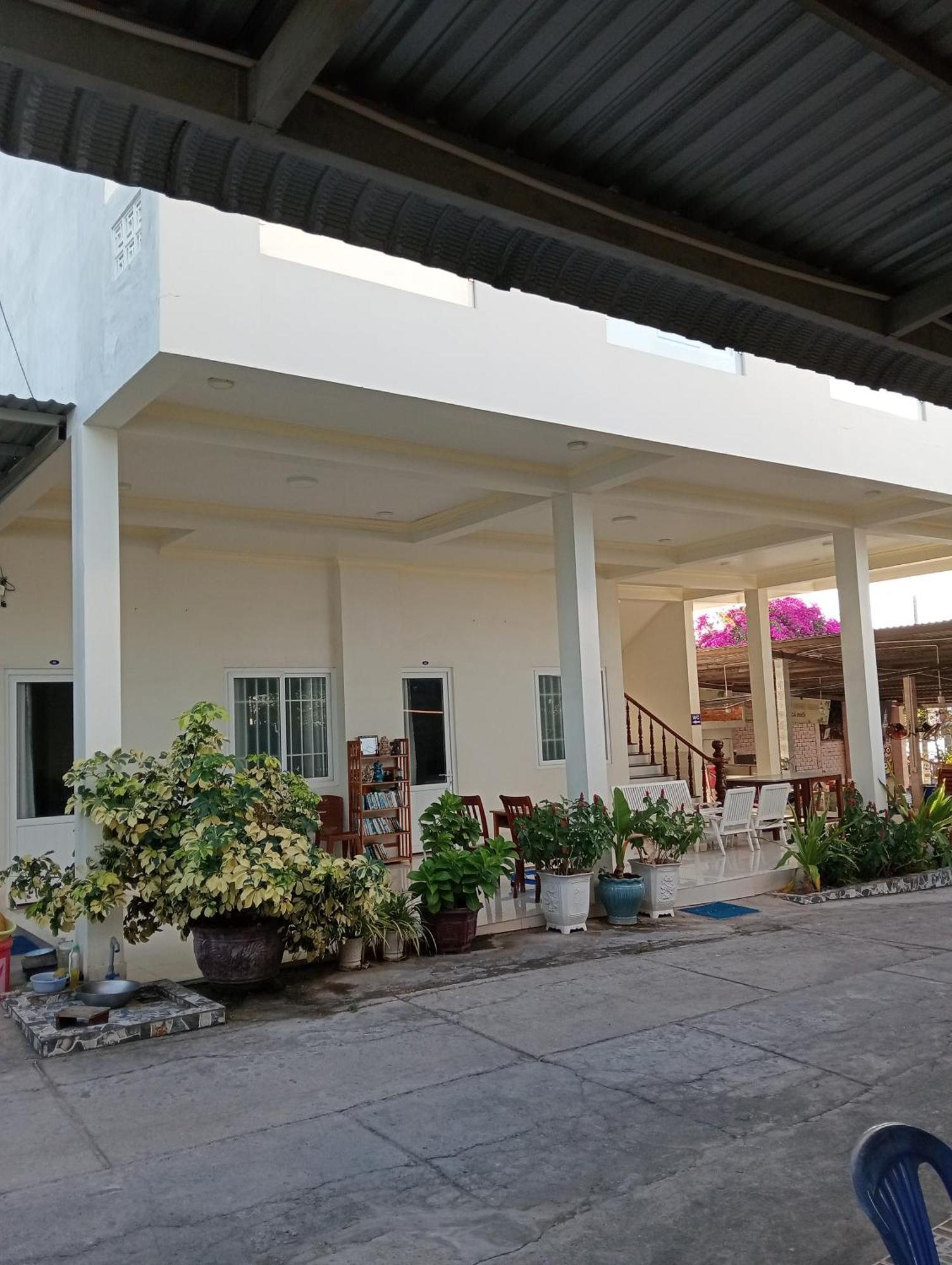 Homestay Nhat Thi Mũi Né Exterior foto